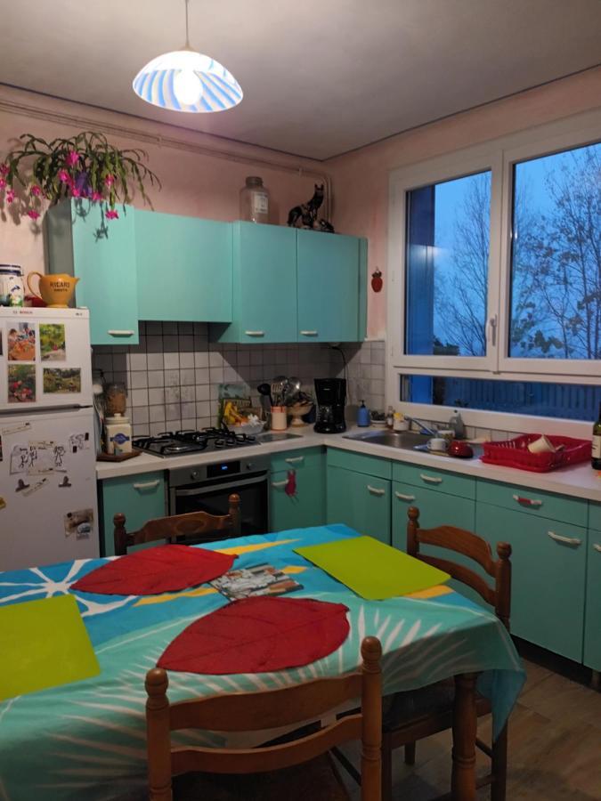 La Petite Maison Bleue Jugon-les-Lacs